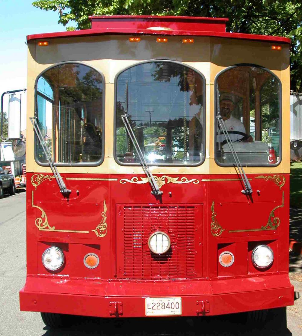 Trolley 8