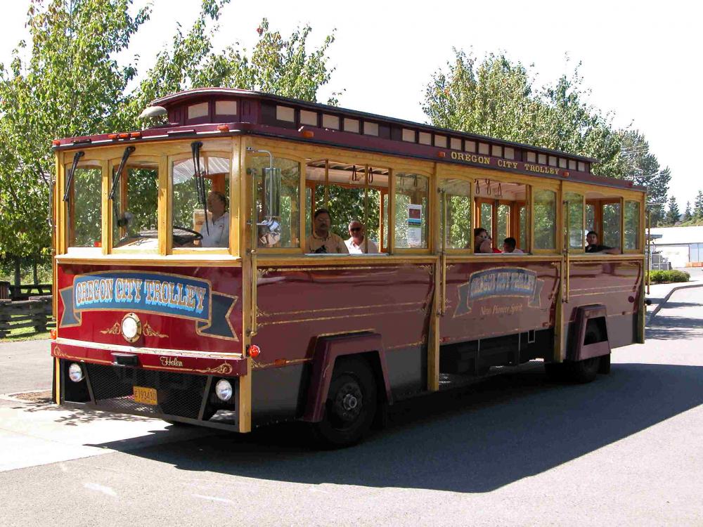 Trolley 10
