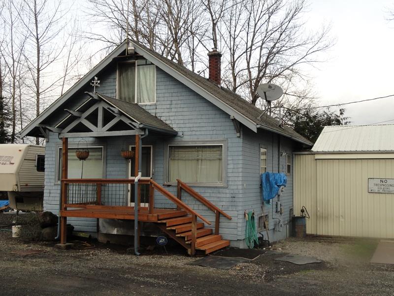 Clackamas River Dr - 13251